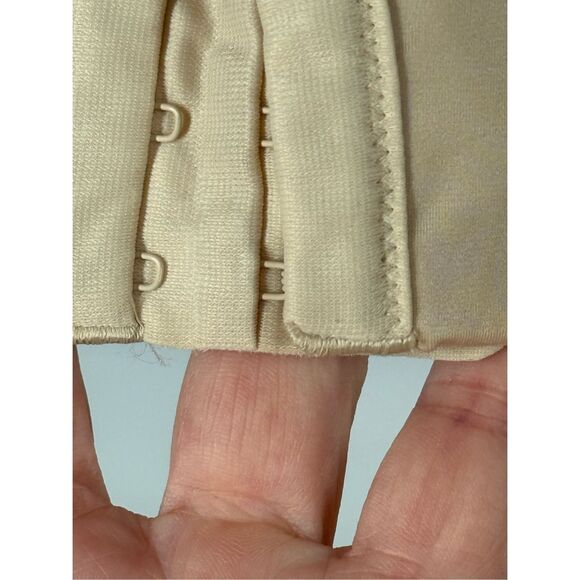 C25 --- Wacoal Amazing Assets Strapless Push-Up Bra 854220 Size 38B - Picture 7 of 7